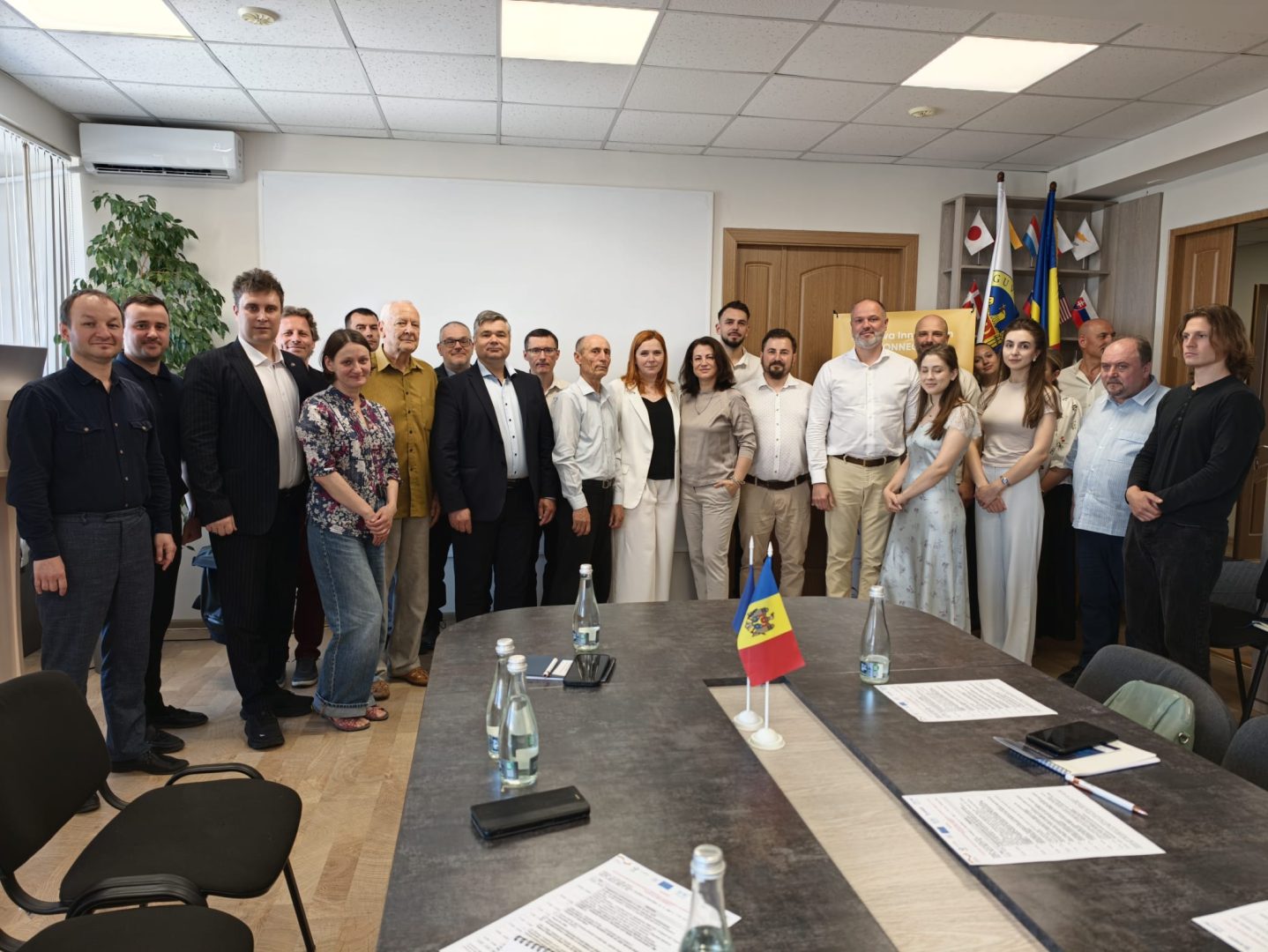 EDIH Digital Innovation Hub of Moldova își extinde rețeaua de parteneriate printr-un nou acord de cooperare cu organizații din Republica Moldova și România — 4